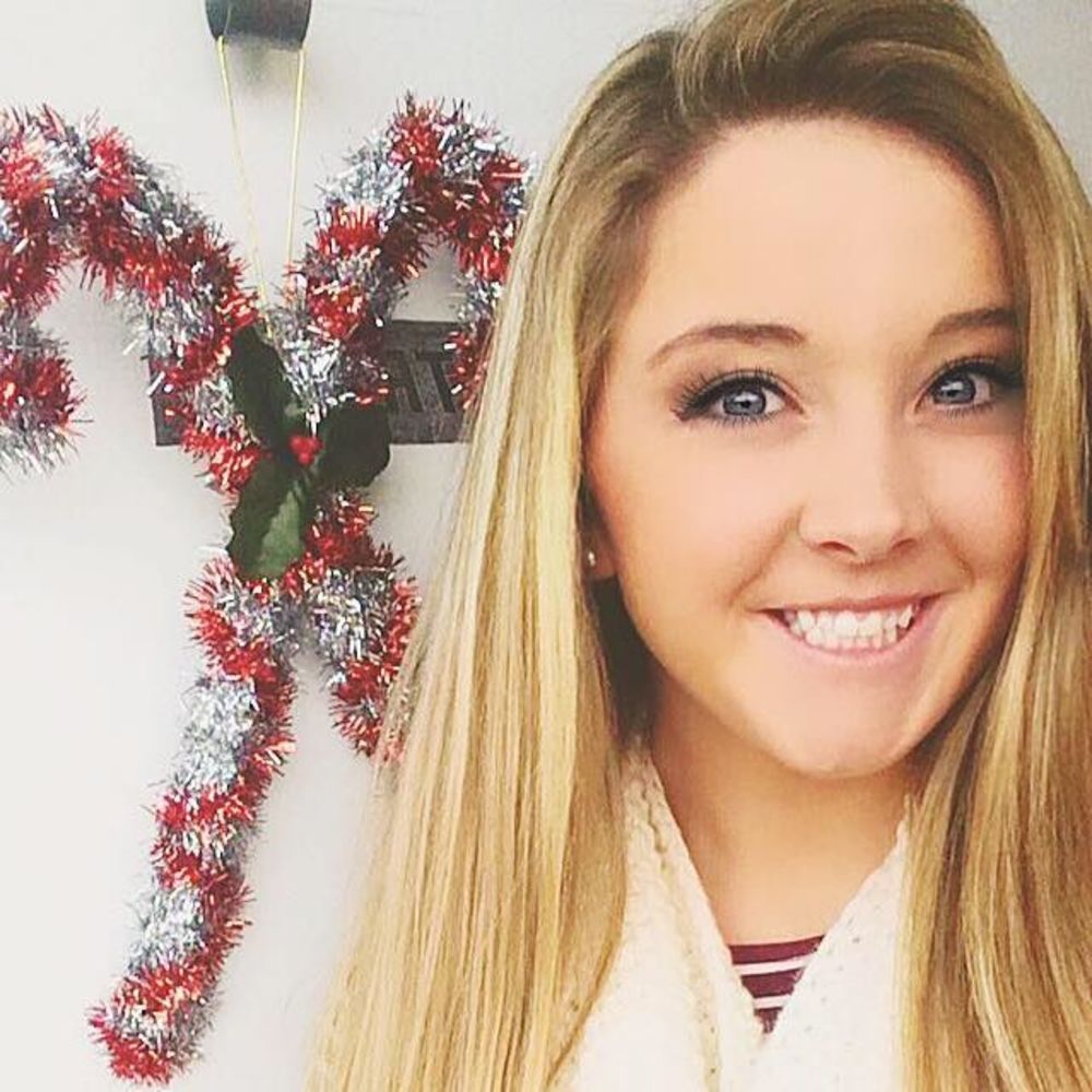 Meet your Posher, Micayla grace